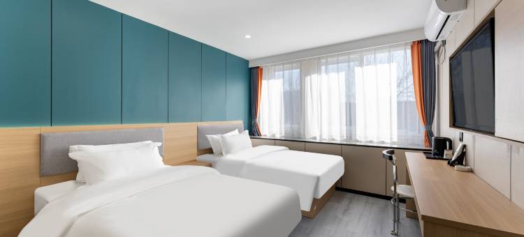 银座佳驿轻居(济南齐鲁医院趵突泉店)图片