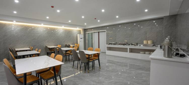 君乐大酒店(景德镇北站店)图片