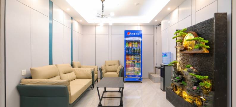 昆明强祥酒店(南屏步行街店)图片