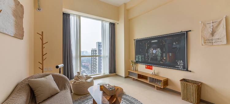 栖牛XN巨幕影院自助民宿(建设路店)图片