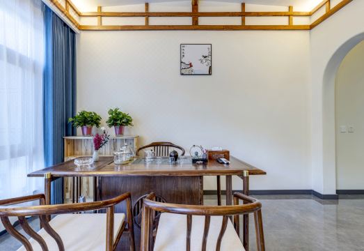 Shanjianju Chinese Inn (Xi'an Lintong Terracotta Army) Hotel Overview