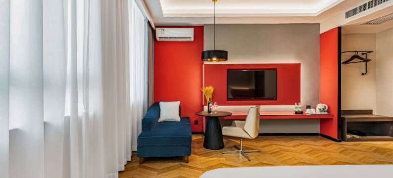 遇见MO·HOTEL(广州北站花都广场地铁站店)图片