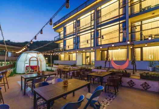 Dongji·Island Enjoy Sea View Holiday Beautiful Suites Hotel Overview