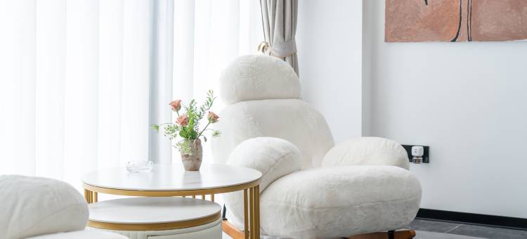 花筑·都江堰檩然亲子度假民宿(熊猫岛亲亲乐园店)图片