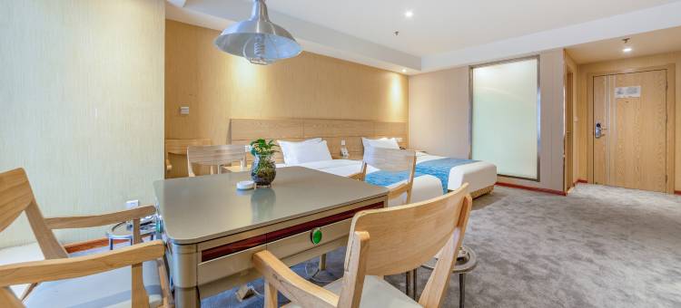 轻住·新艾轩商务主题酒店(西安南门明城墙永宁门地铁站店)图片