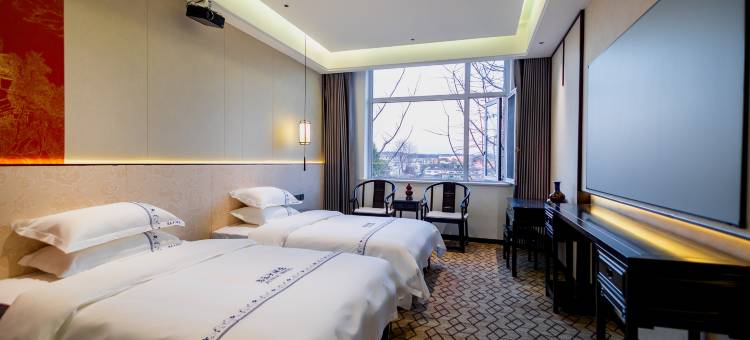 君乐大酒店(景德镇北站店)图片