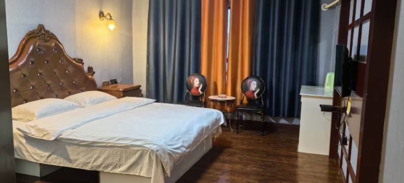 博乐致爱主题宾馆图片