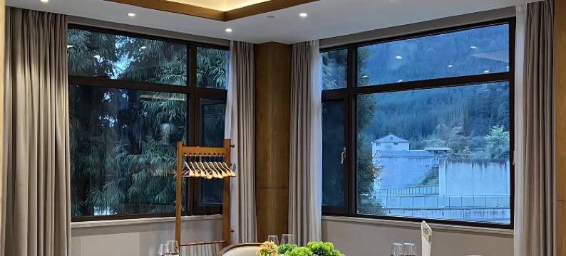 洪雅岷江东湖·瓦屋山居温泉度假酒店图片