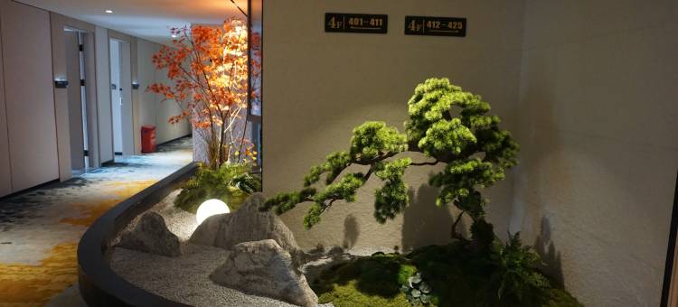 成都柏图悦酒店(万达广场净居寺地铁站店)图片