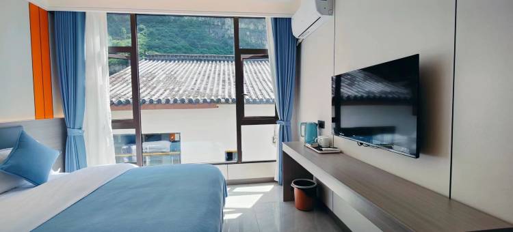 金口河大峡谷乐逸雅居客栈(铁道兵博物馆店)图片