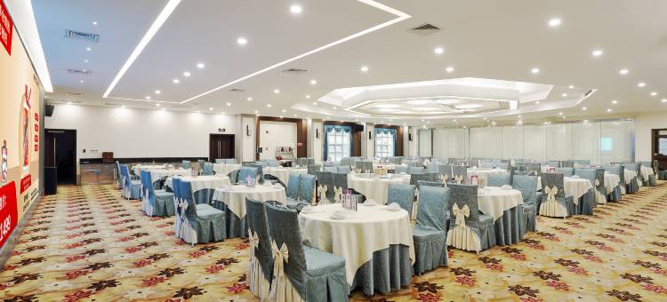 湛江南疆宾馆(湛江火车站观海长廊店)图片