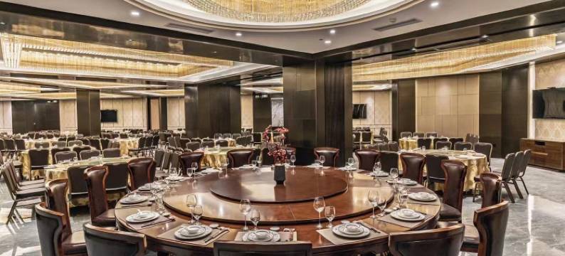 吴川万和假日酒店(海港大道万和城店)图片