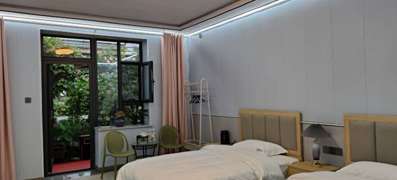 巩留花石间民宿图片