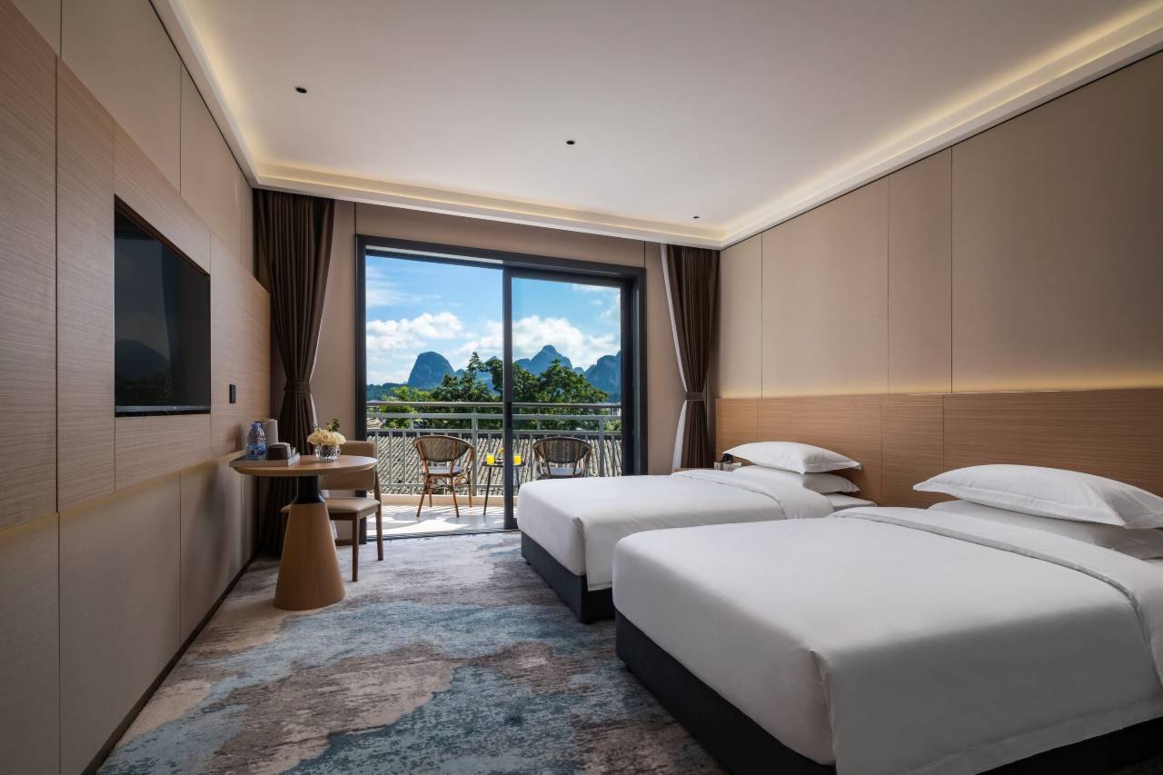 朗云花园酒店(阳朔西街漓江店)图片