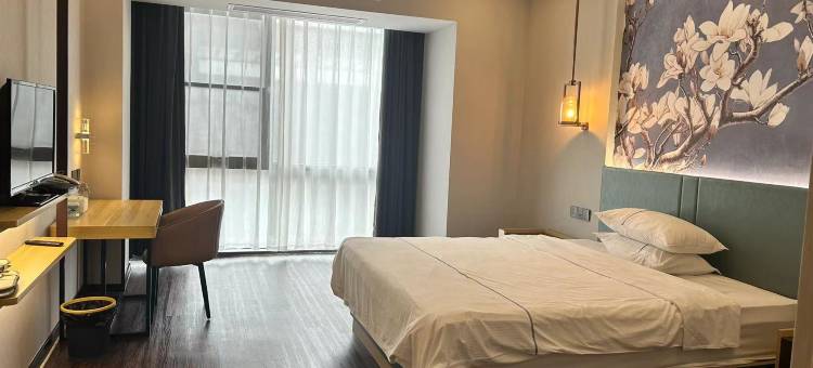 白玉兰酒店(淮海技师学院店)图片