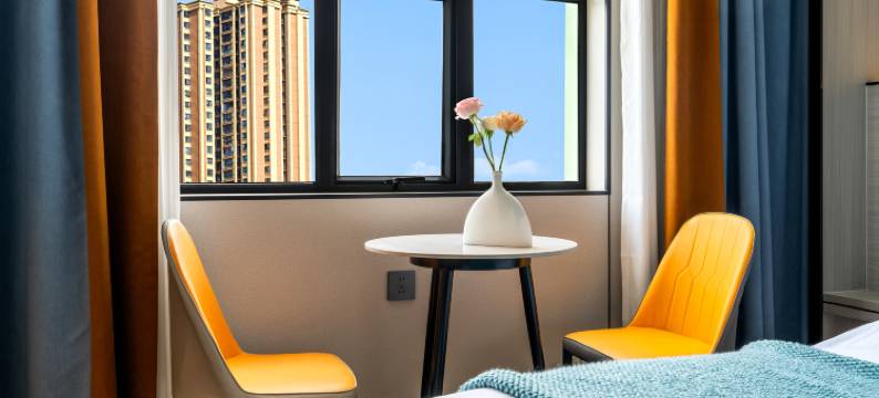 南宁诚礼克酒店(广西花鸟市场小鸡村地铁站店)图片