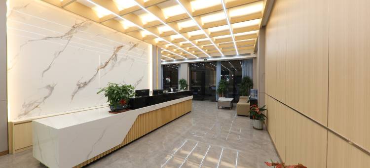 海悦酒店(明珠高铁站店)图片