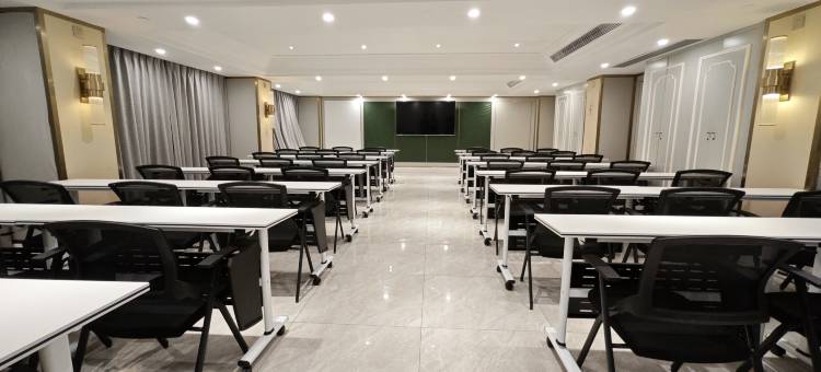 深圳市体育中心美居酒店图片