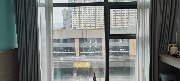阡陌酒店(广安南站店)图片
