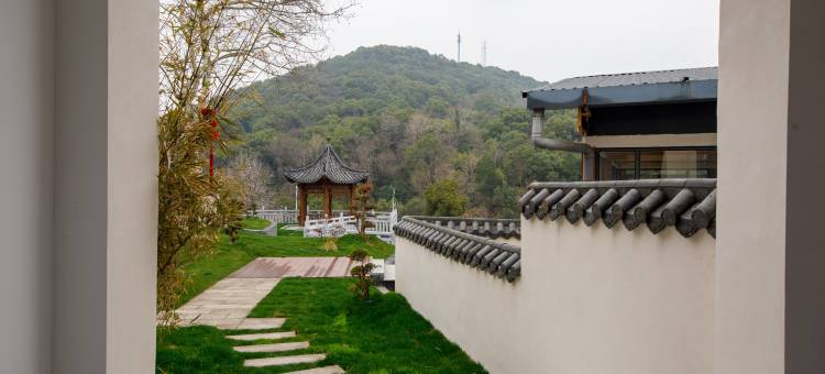 听山居民宿(庐山北门换乘中心店)图片