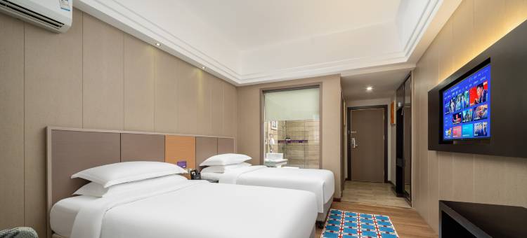 AQUEEN寰庭酒店(珠海情侣路大剧院店)图片