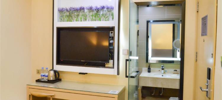 如家UP华驿精选酒店(大连机场甘井子区政府店)图片