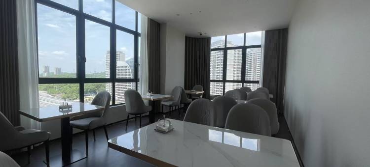 璞尔顿酒店(赣县区七鲤古镇度假区店)图片