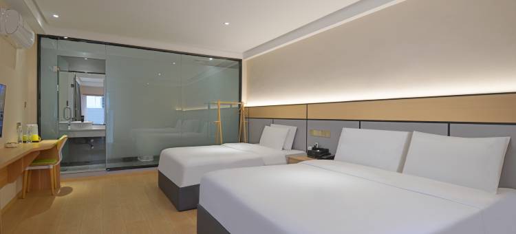 海伦·轻居酒店(雅安天全中医院店)图片