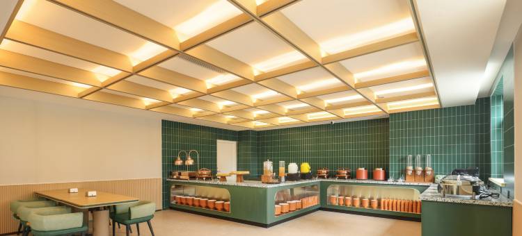 烟台高铁站南大街丽呈酒店图片