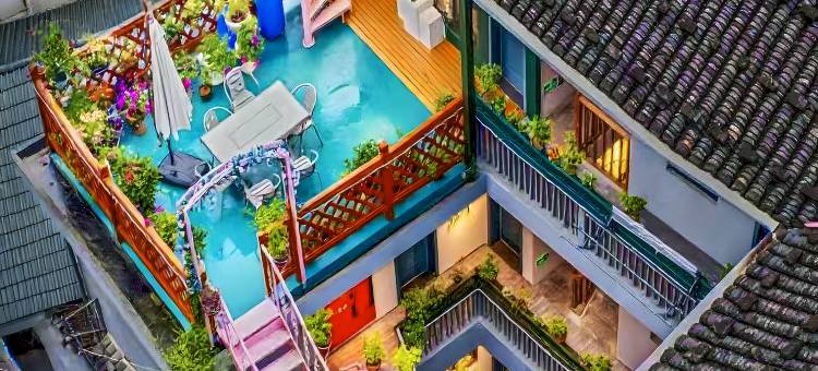 花筑·创承小屋·摄影打卡·露台观景·光影花园庭院(汀州古城店)图片