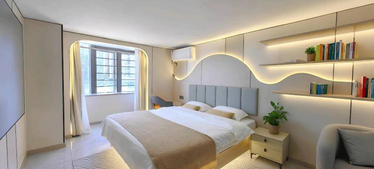 拾光time影院民宿(福州南站胪雷地铁站店)图片