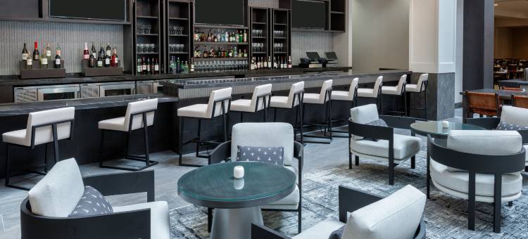 希尔顿夏洛特机场酒店(Hilton Charlotte Airport)图片