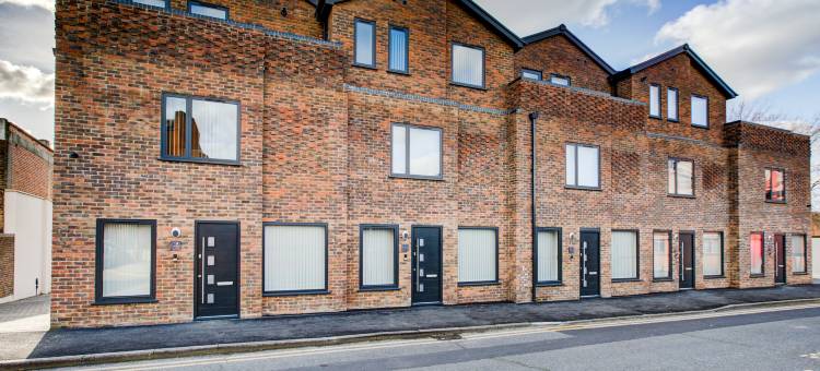 Hybrid Resi - 阿克斯布里奇的混合式住宅(Hybrid Resi - Uxbridge with onsite car parking, near London Heathrow Airport)图片