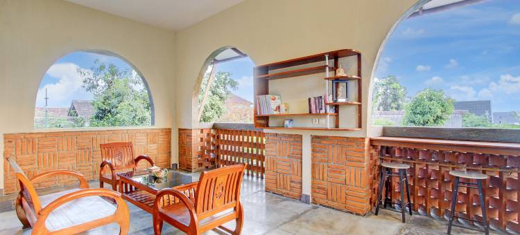 Capital O 94274 巴利莫利民宿(Capital O 94274 Homestay Balimoelih)图片