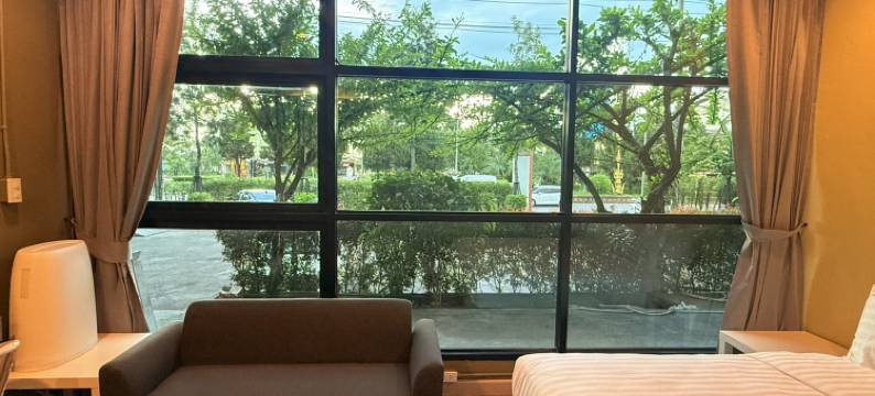 清莱沃克登酒店(Work Den Chiangrai)图片