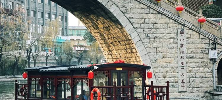 维也纳3好酒店(济宁南池公园火车站店)图片