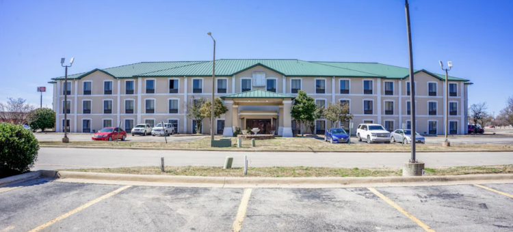 Ark Suites by OYO Jonesboro I-555图片