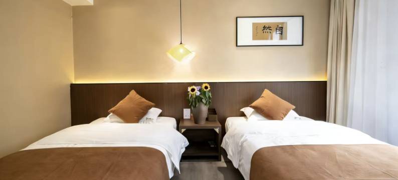 海螺沟一溪云·温泉民宿(磨西古镇店)图片