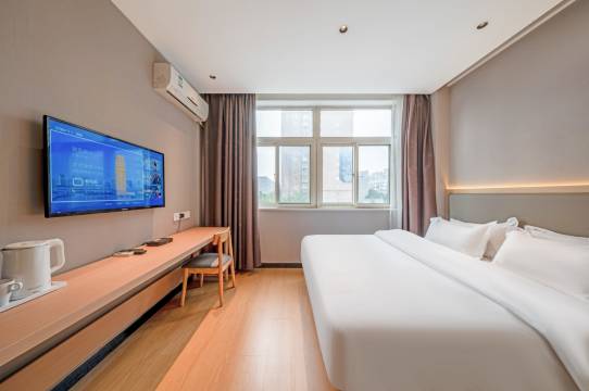 旅行箱时尚酒店(郑州秦岭路中原万达店)