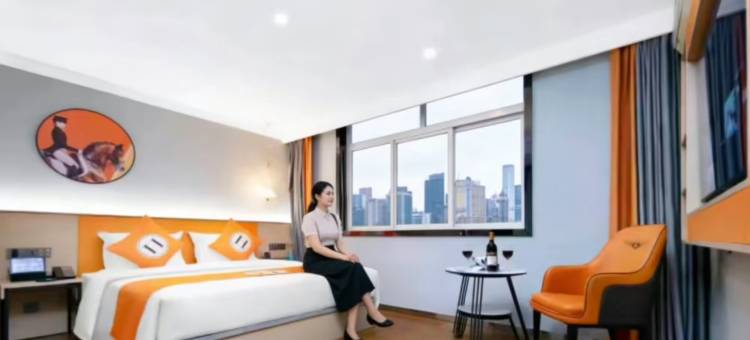 盛世美景S酒店(十堰北京中路大学城店)图片