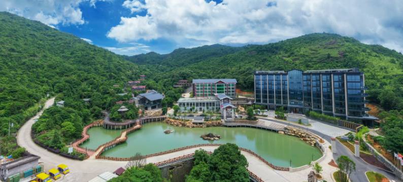 韩山硒湖云顶度假酒店(梅州丰顺店)图片