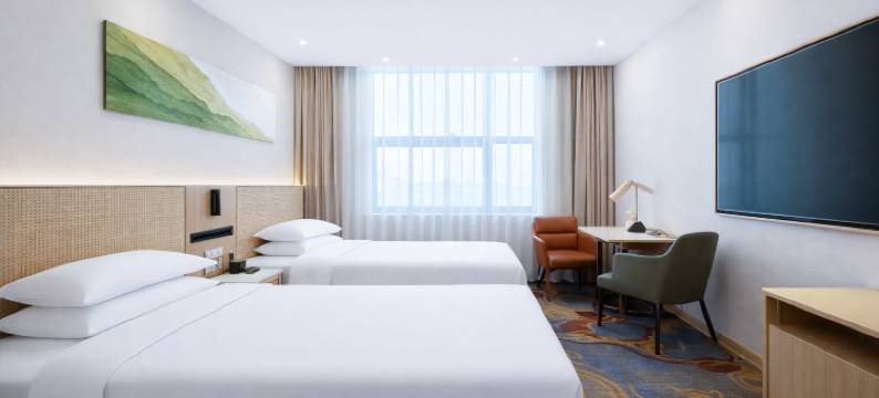 宝石花陇东酒店(庆阳高铁站东方丽晶茂店)图片