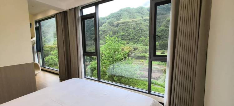 溪野民宿(月亮湾景区店)图片