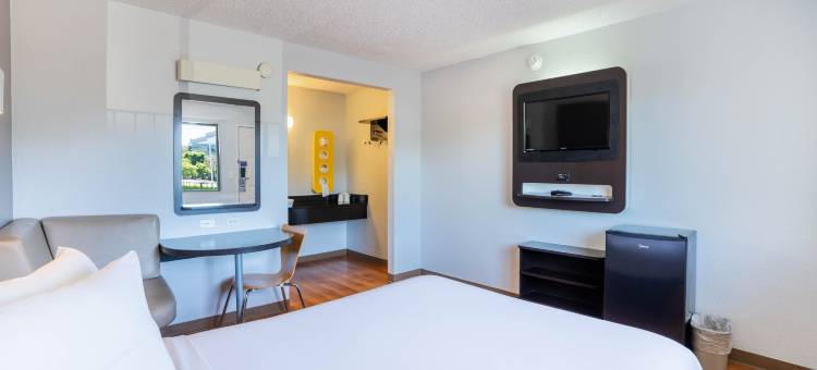 普莱森顿6号汽车旅馆(Motel 6 Pleasanton, CA)图片