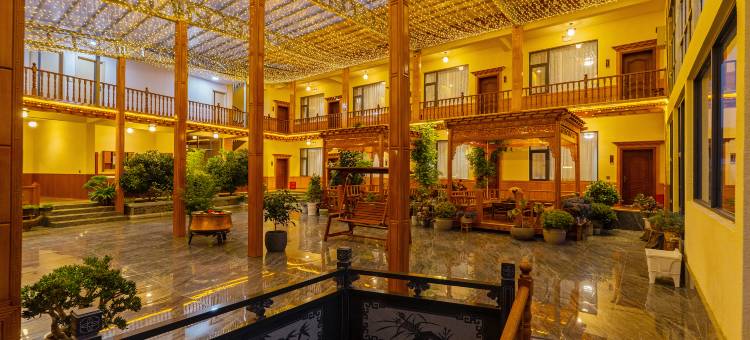 SNI飛来·梅里林卡藏式美学供氧·轻奢观景闲庭(德钦飞来寺店)图片
