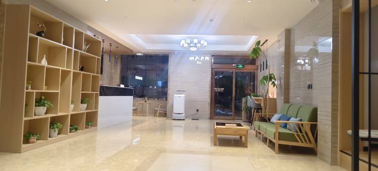 如家UP华驿精选酒店(张家口康保县康巴诺尔湿地公园店)图片