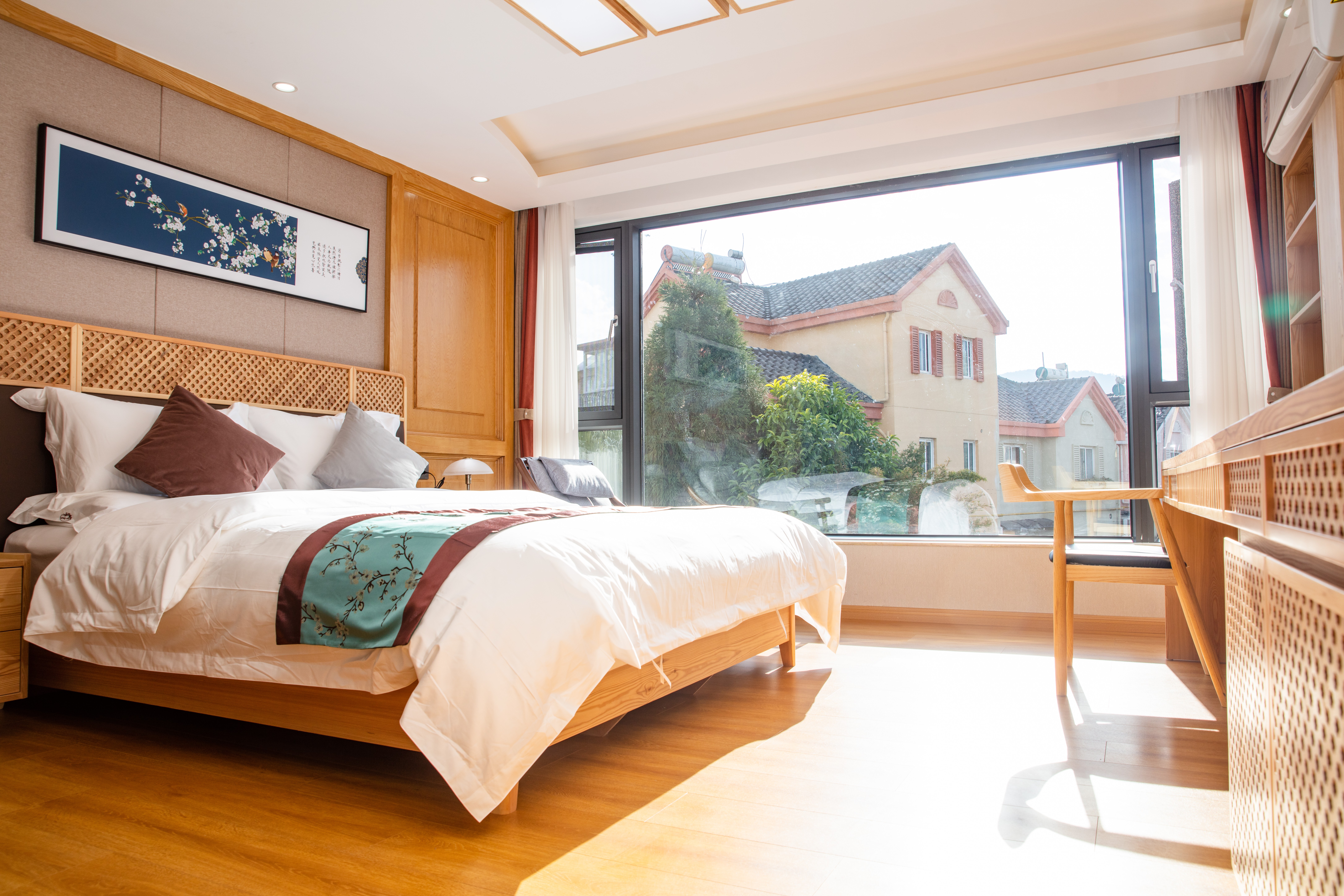 Ying'Ou Inn Hotel Overview