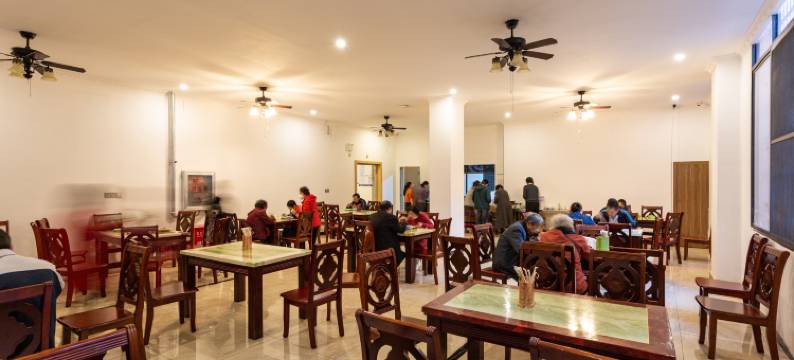 云曼大酒店(科目三考试中心店)图片