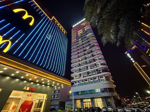 罗孚壹品空中温泉公寓