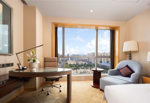 Crowne Plaza Xiangyang Hotel Overview